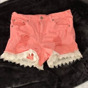 ⭐️Altar’d State Peach Denim Shorts